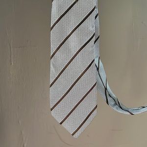 Cesare Attolini Tie 8.5cm grey background with brown stripe.